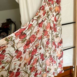 Maxi floral Adrianna Pappell Dress size 8.